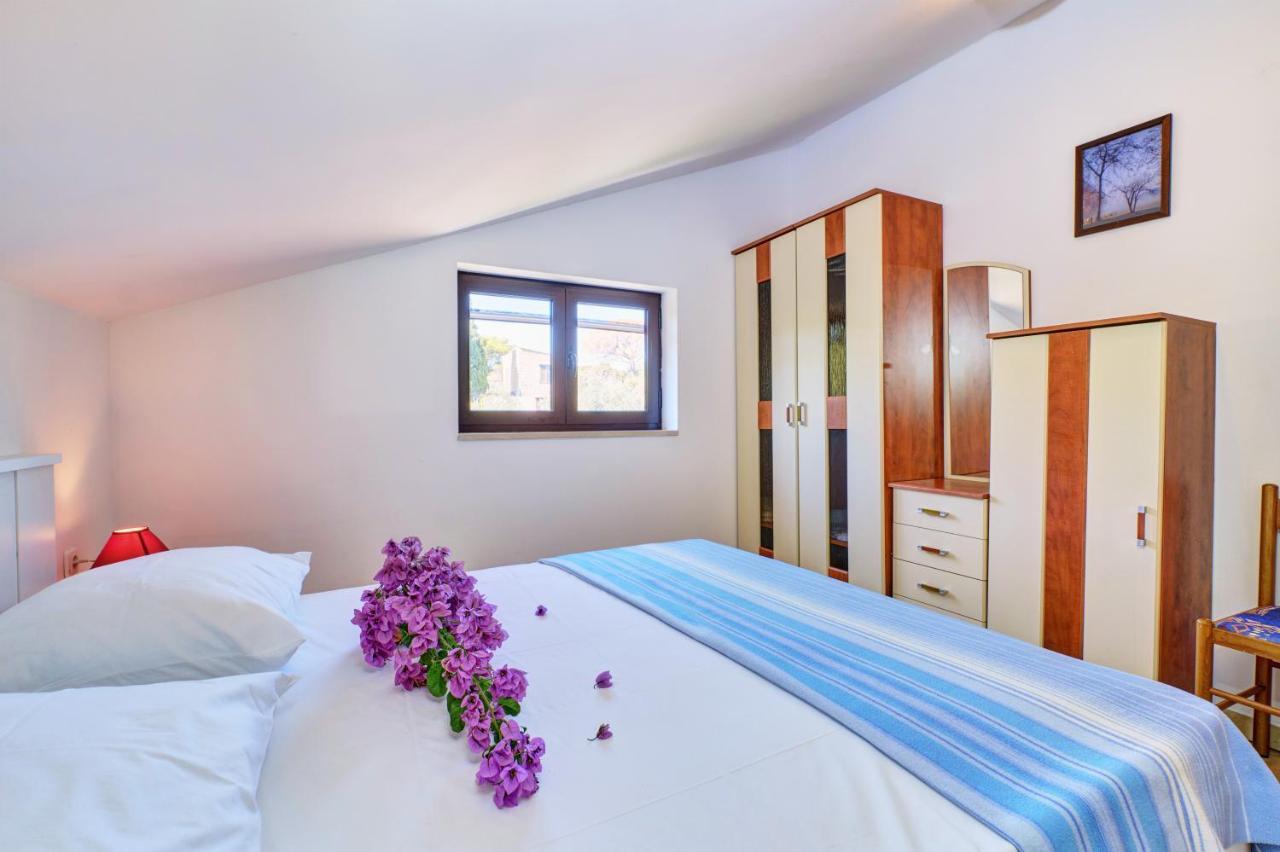 Eco Secluded Apartments Zabodarski Cunski Exterior photo