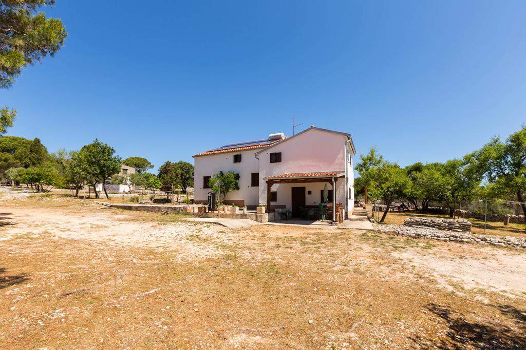 Eco Secluded Apartments Zabodarski Cunski Exterior photo